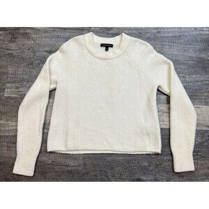 Banana Republic Cropped Soft Sweater Size Medium